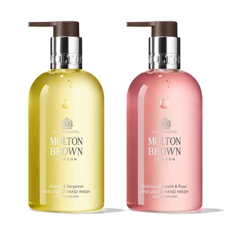 Moten brown - Molton Brown 11 Piece Luxury Gift Collection Item Number: 248643 QVC Price £90.00 Todays Special Value Price £59.95 P&P £3.95 5 Easy Pays of £11.99 Share the luxury of Molton Brown with those you love this year with the incredible 11-piece Luxury Gift Collection. Featuring three full sizes of the brand's beloved Bath & Shower Gels, two ...